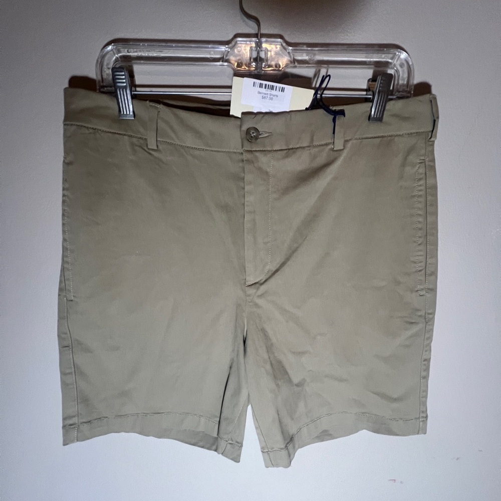 Classic Khaki Men's Shorts